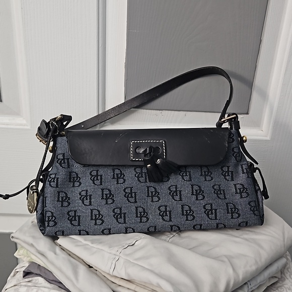 Dooney and Burke purse - Picture 1 of 2